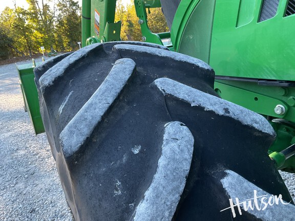 Photo of 2018 John Deere 6110R