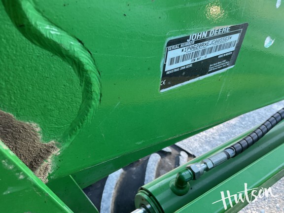 Photo of 2018 John Deere 6110R