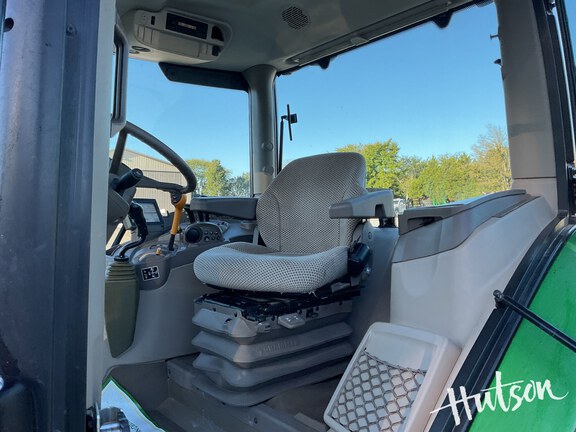 Photo of 2018 John Deere 6110R