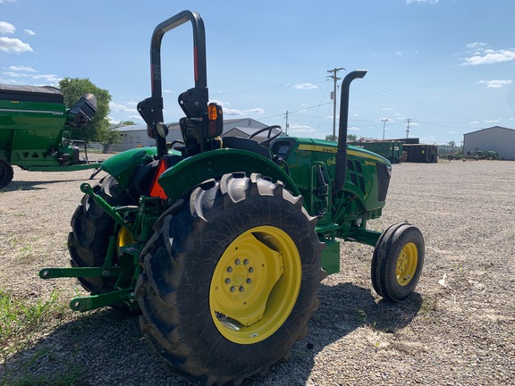 Photo of 2022 John Deere 5045E