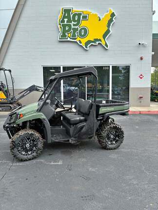 2025 John Deere XUV590M