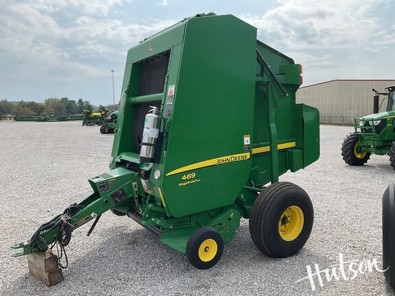 Photo of 2014 John Deere 469
