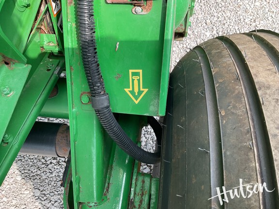 Photo of 2014 John Deere 469
