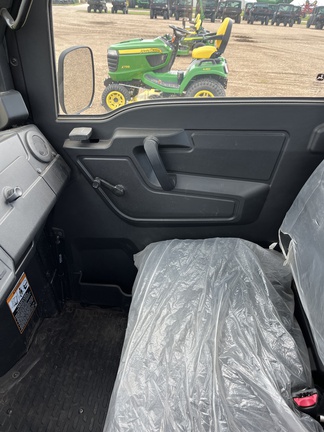 2025 John Deere XUV 845M (8th thumbnail)