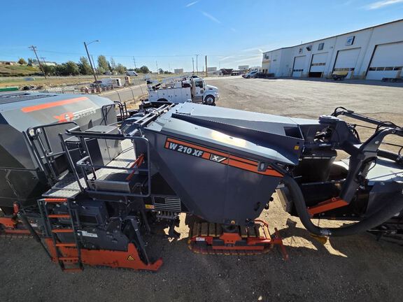2025 Wirtgen  W210XF