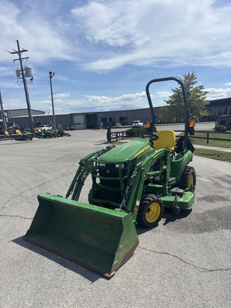 2023 John-Deere 1023E