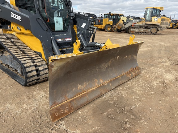 2024 John Deere 335 P
