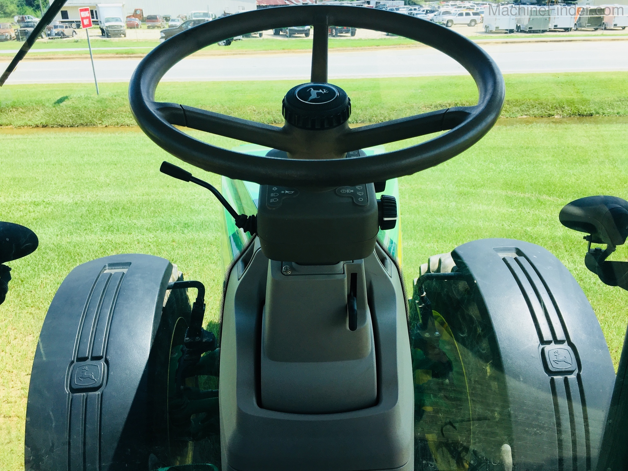 2013 John Deere 8310R Image 3