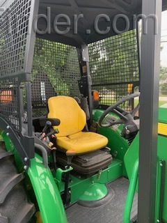 2016 John Deere 5075M Image 4