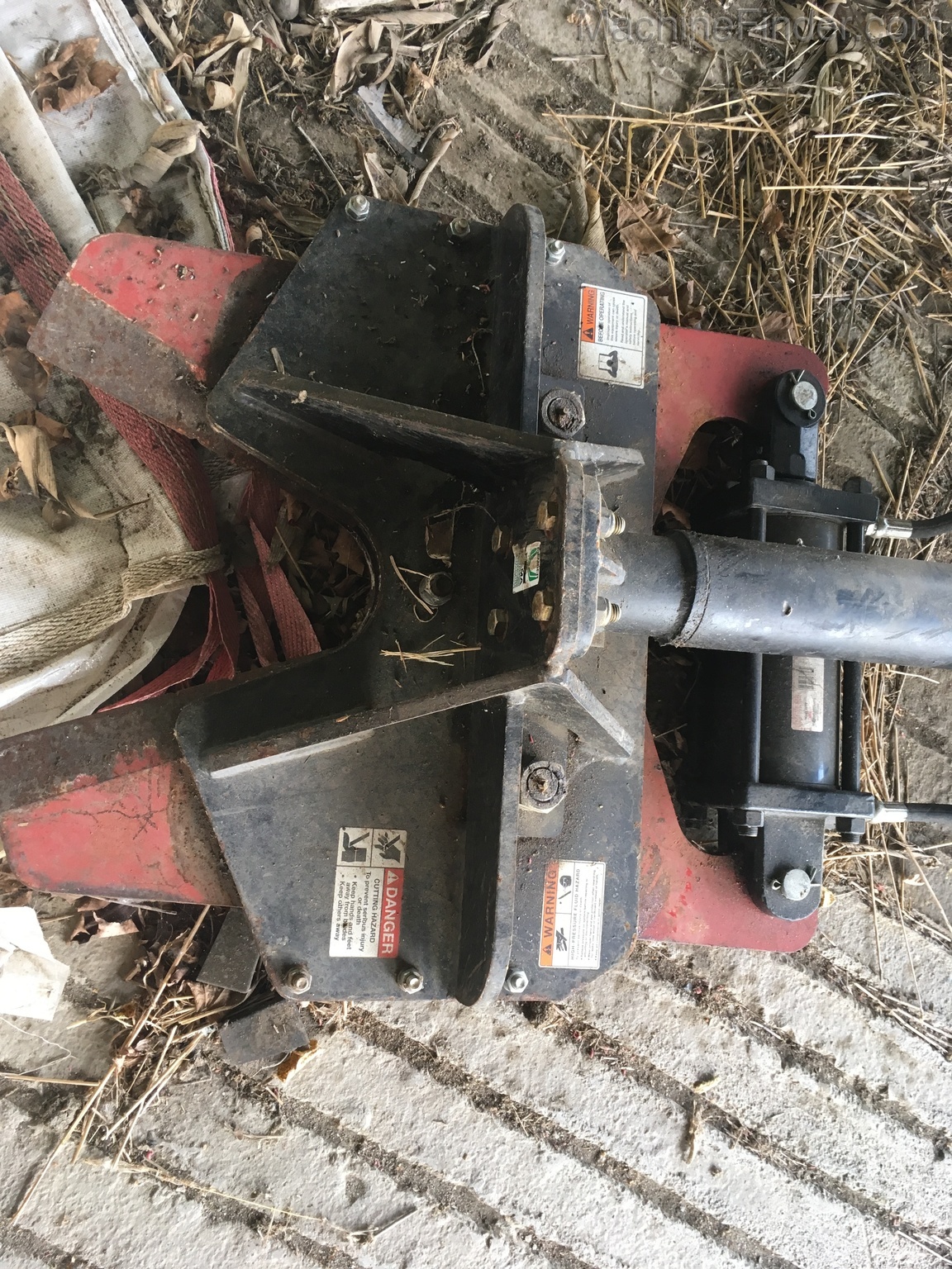 Other Hy Reach Clipper Image 4