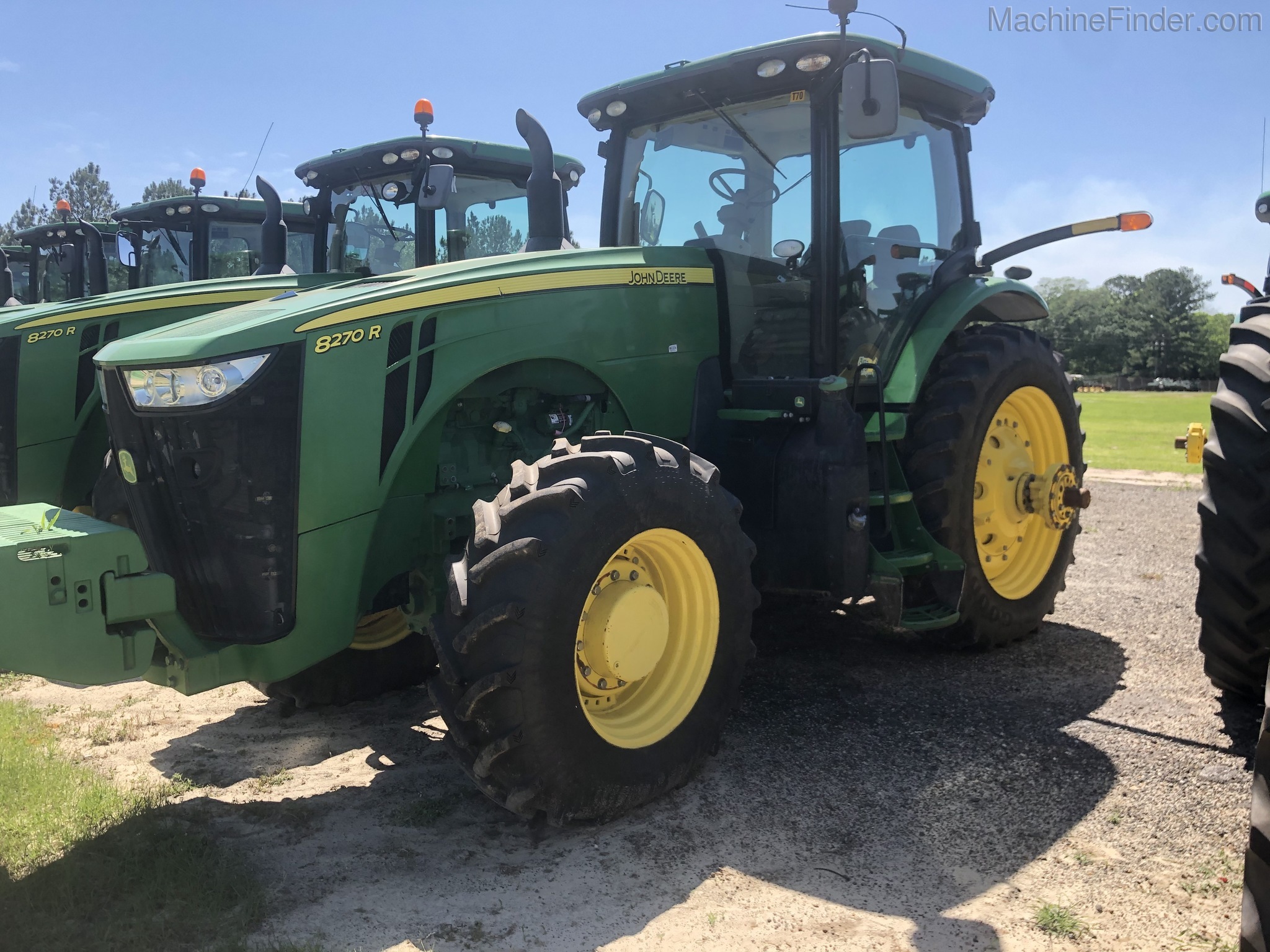 2014 John Deere 8270R Image 3