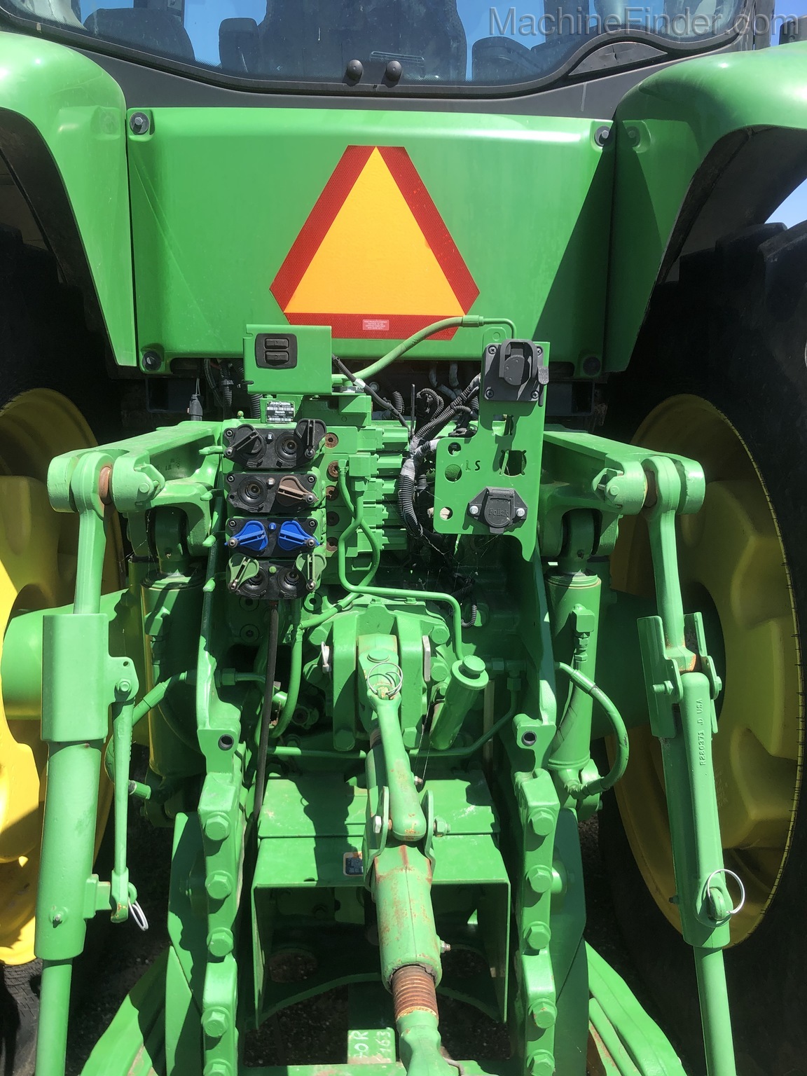 2014 John Deere 8270R Image 5