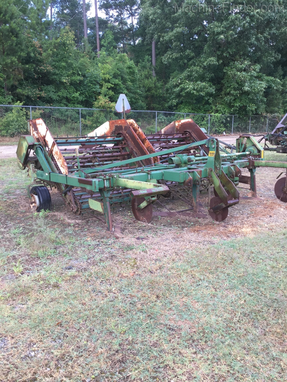 2004 KMC 436 Image 2