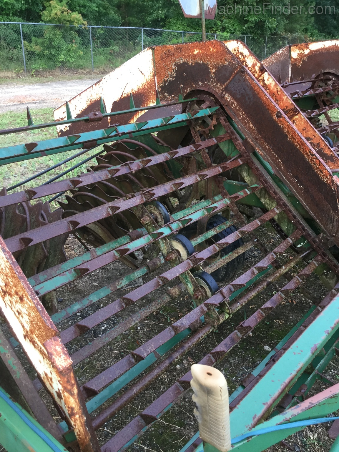 2004 KMC 436 Image 9