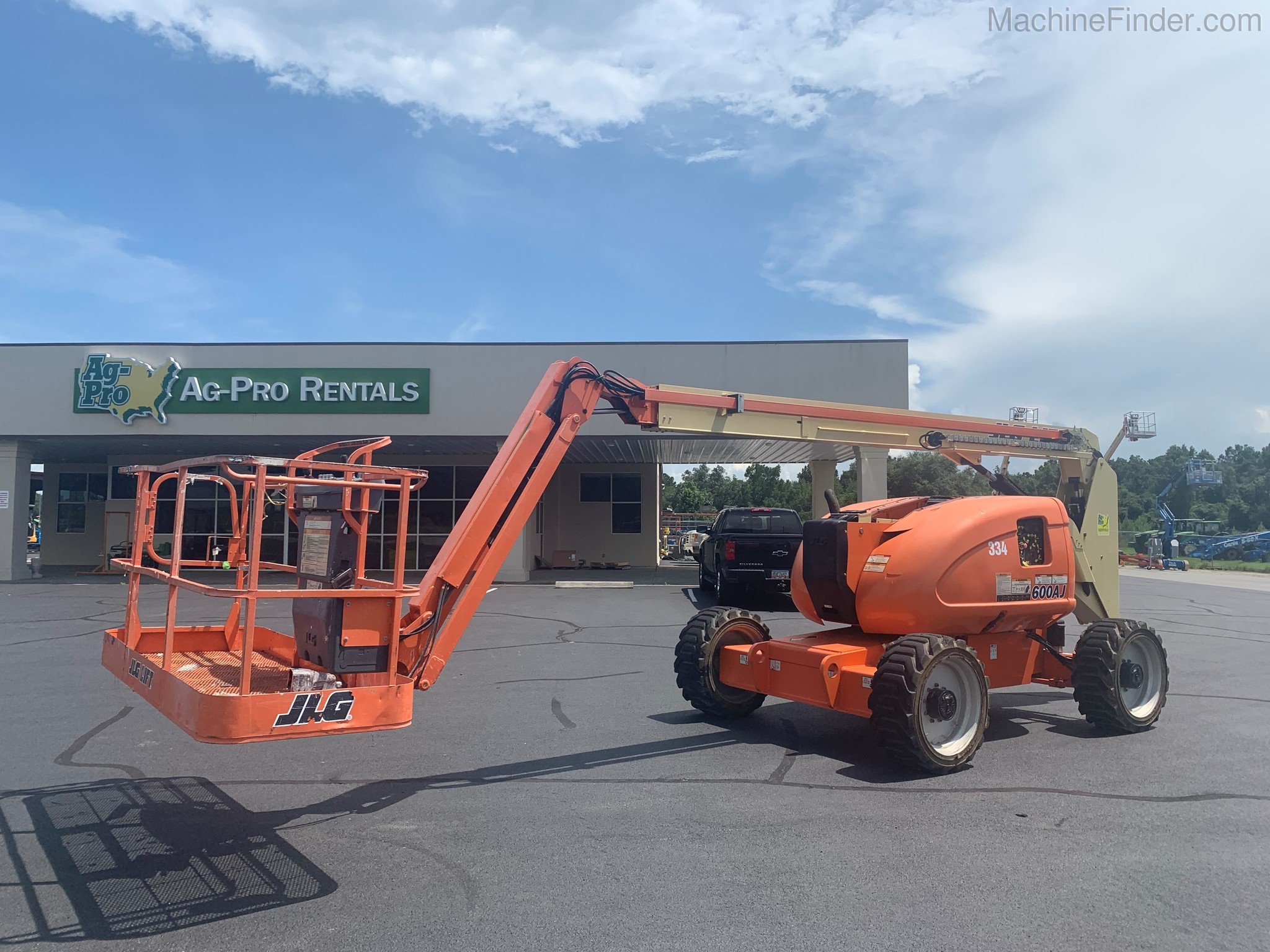 2014 JLG 600AJ Image 1