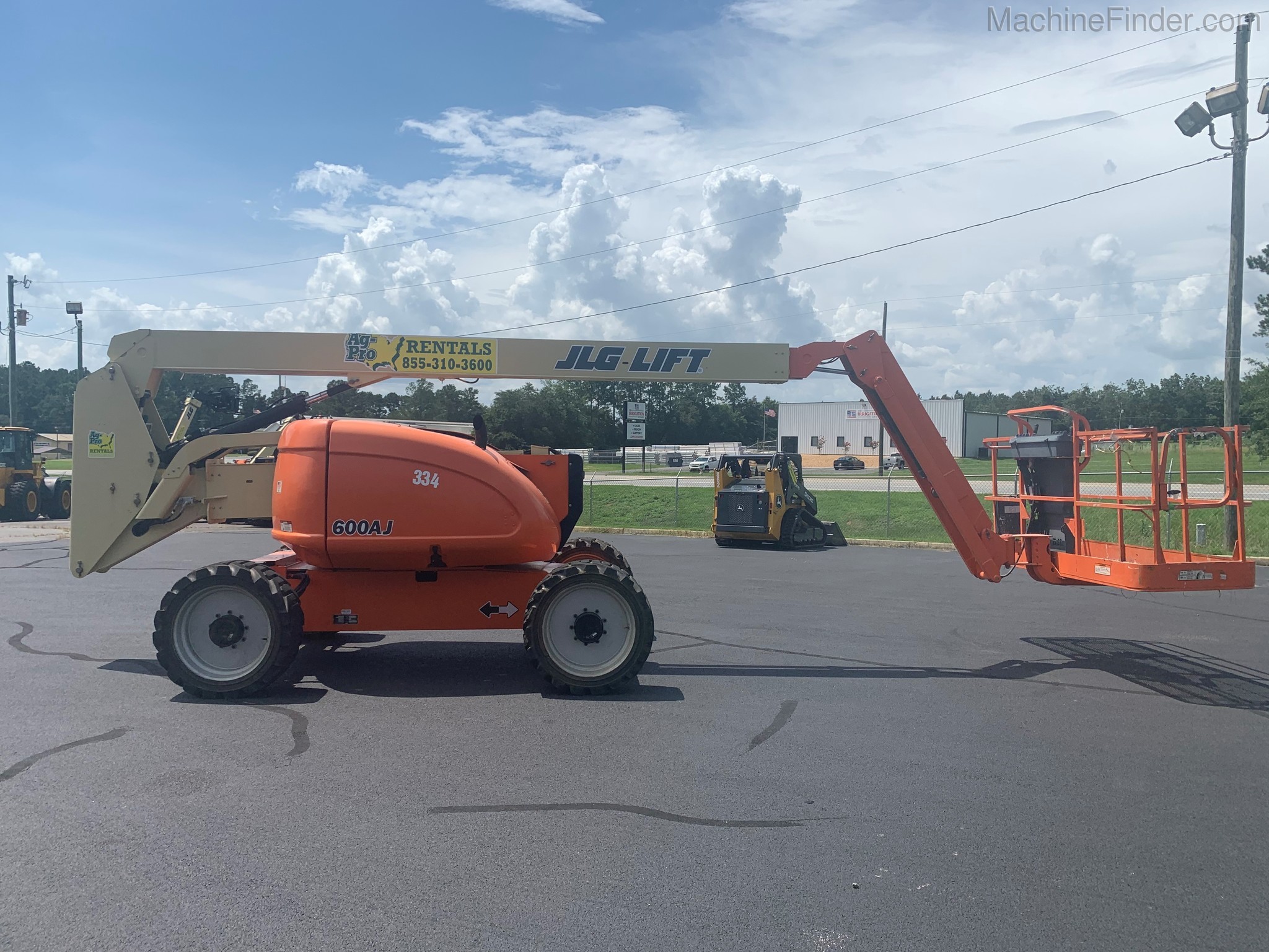 2014 JLG 600AJ Image 5