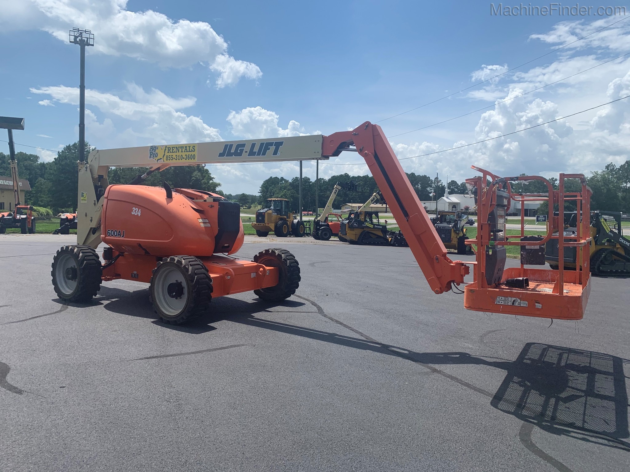 2014 JLG 600AJ Image 6