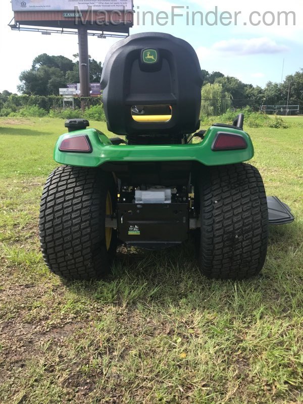 2019 John Deere X570 Image 3