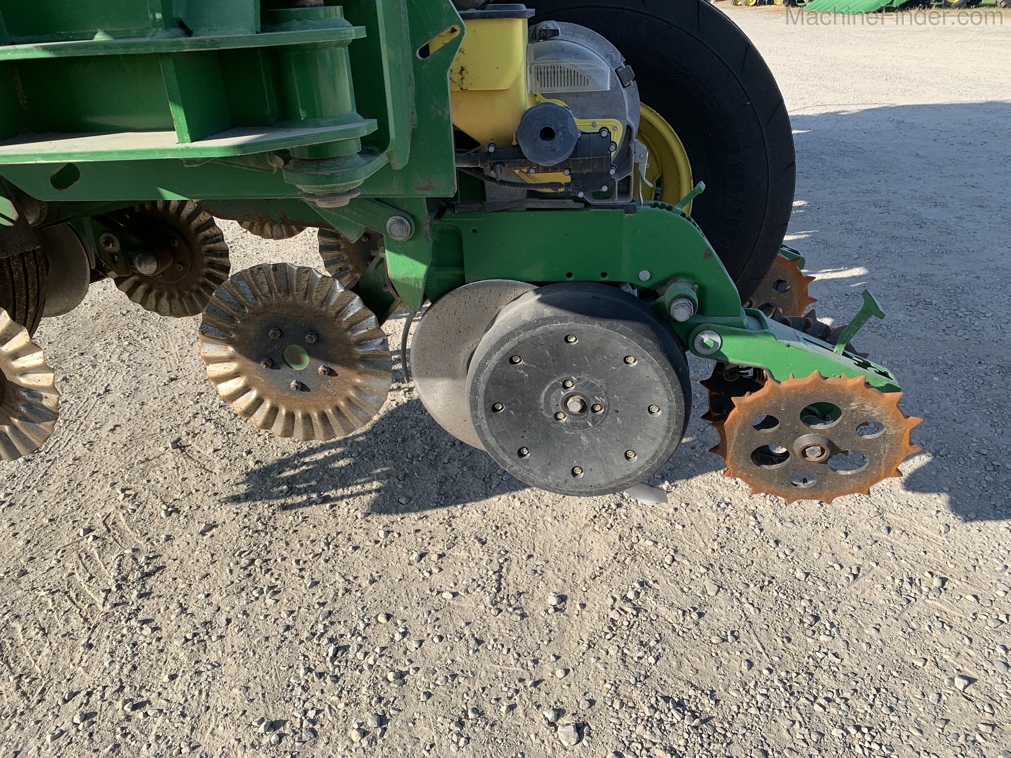 2012 John Deere 1790 Image 11