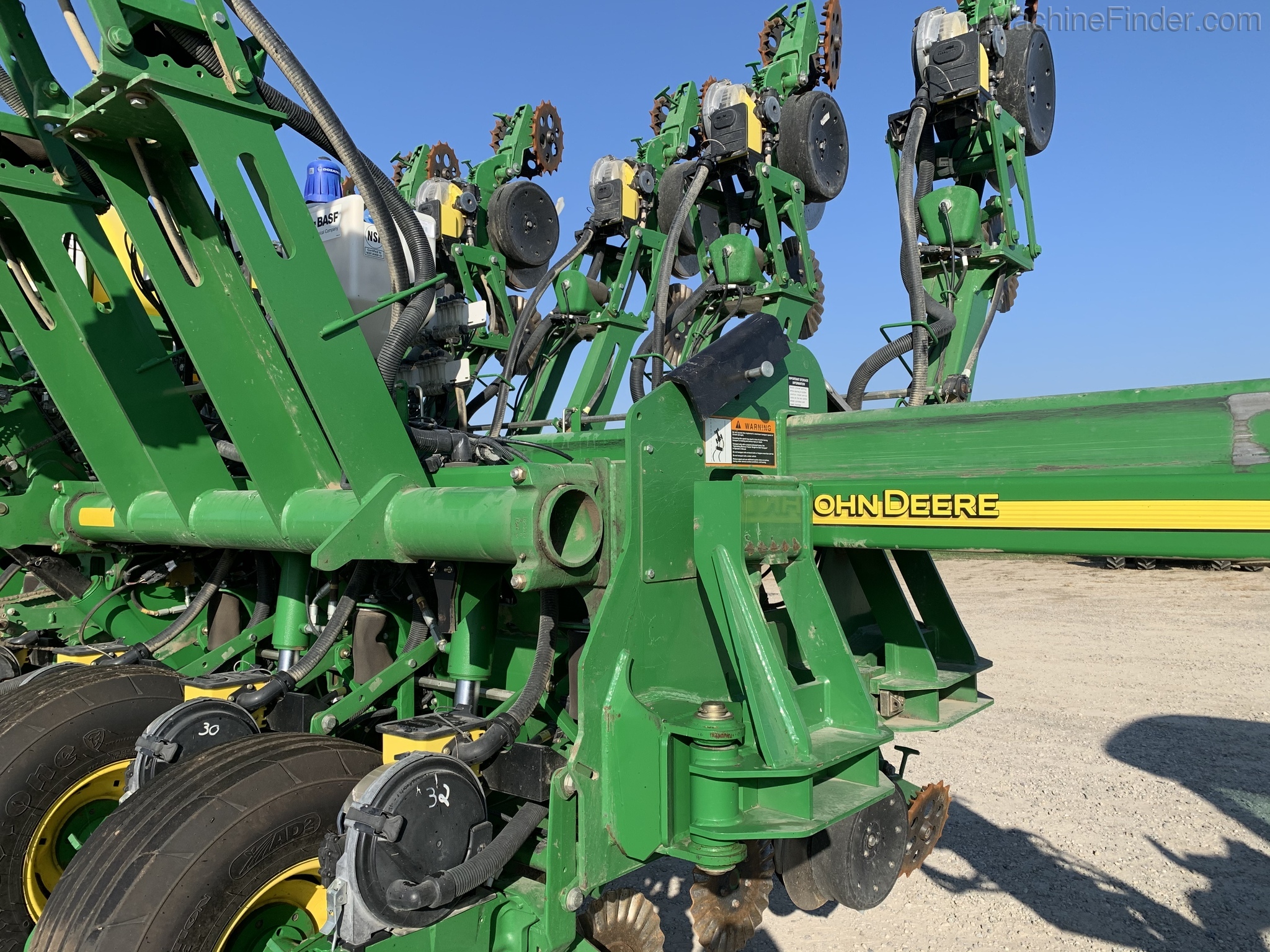 2012 John Deere 1790 Image 7