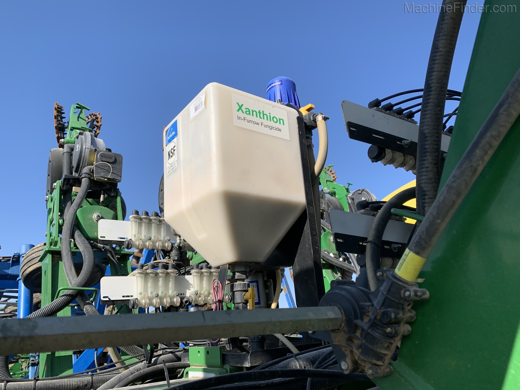 2012 John Deere 1790 Image 25