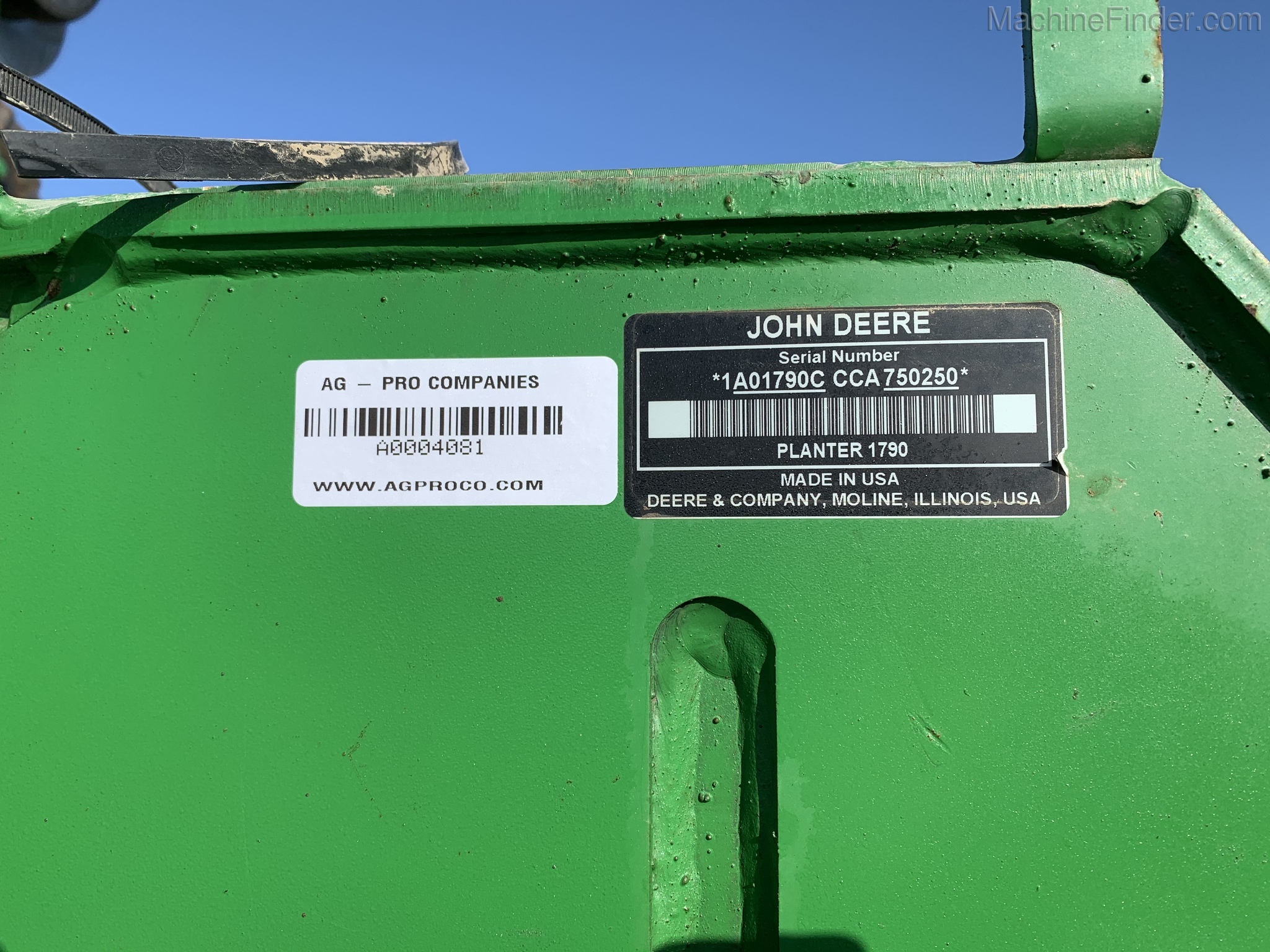 2012 John Deere 1790 Image 32