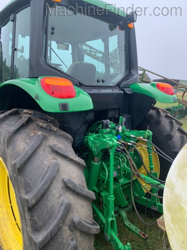 2017 John Deere 6145M Image 3