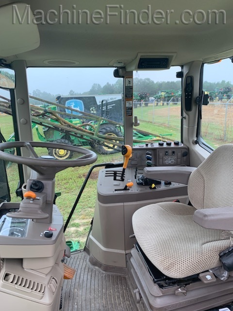 2017 John Deere 6145M Image 5