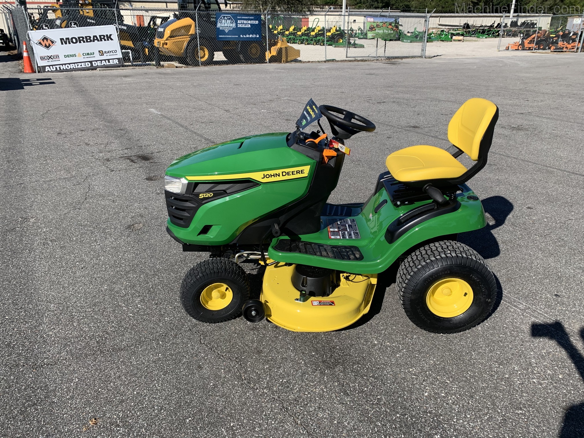 2020 John Deere S120 Image 2
