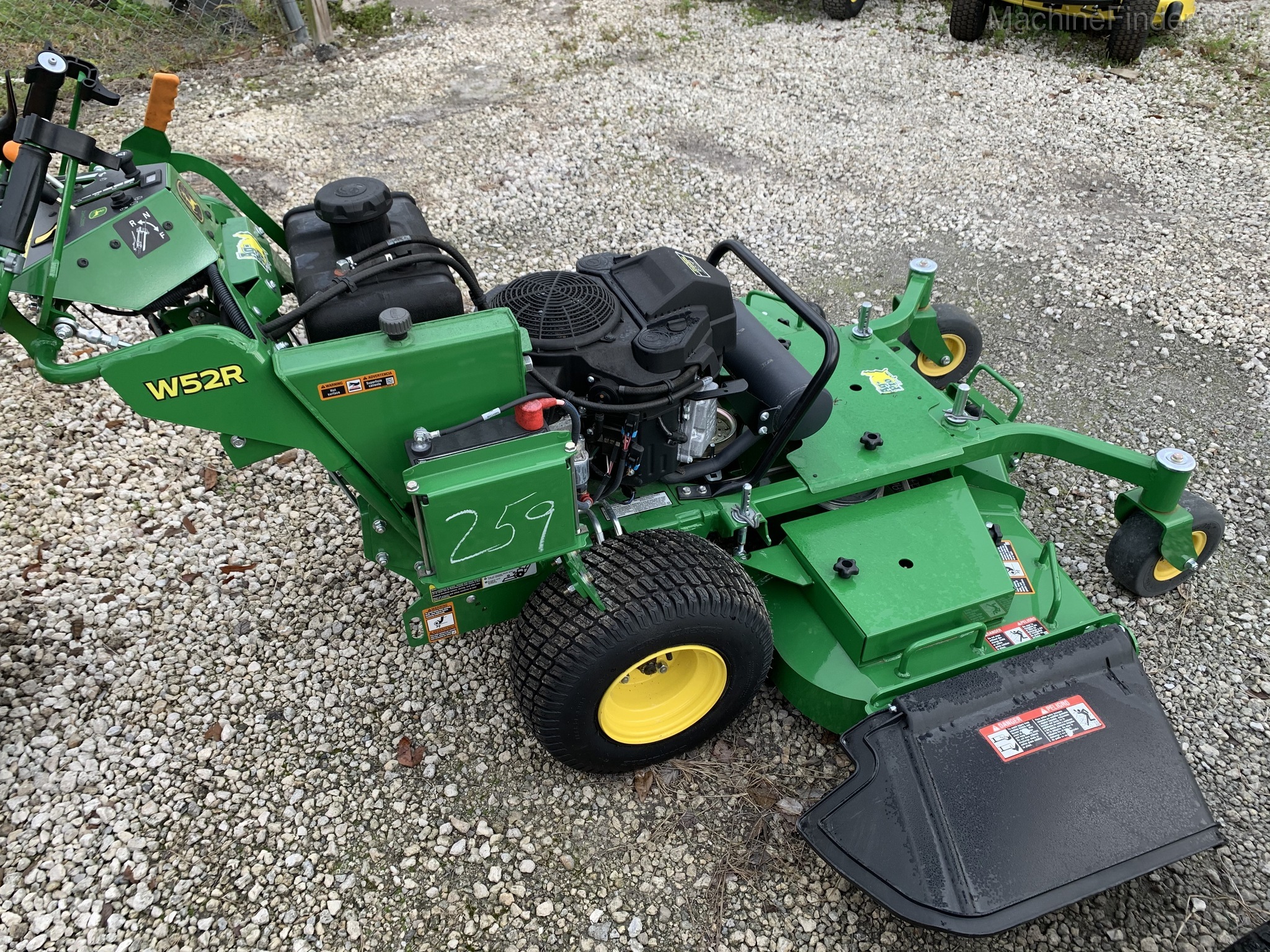 2020 John Deere W52R Image 3