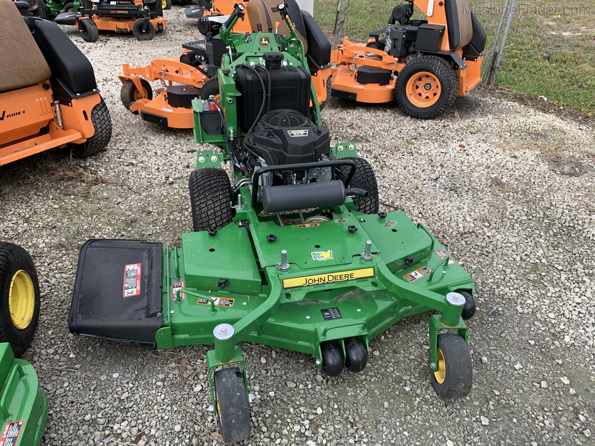 2020 John Deere W52R Image 1