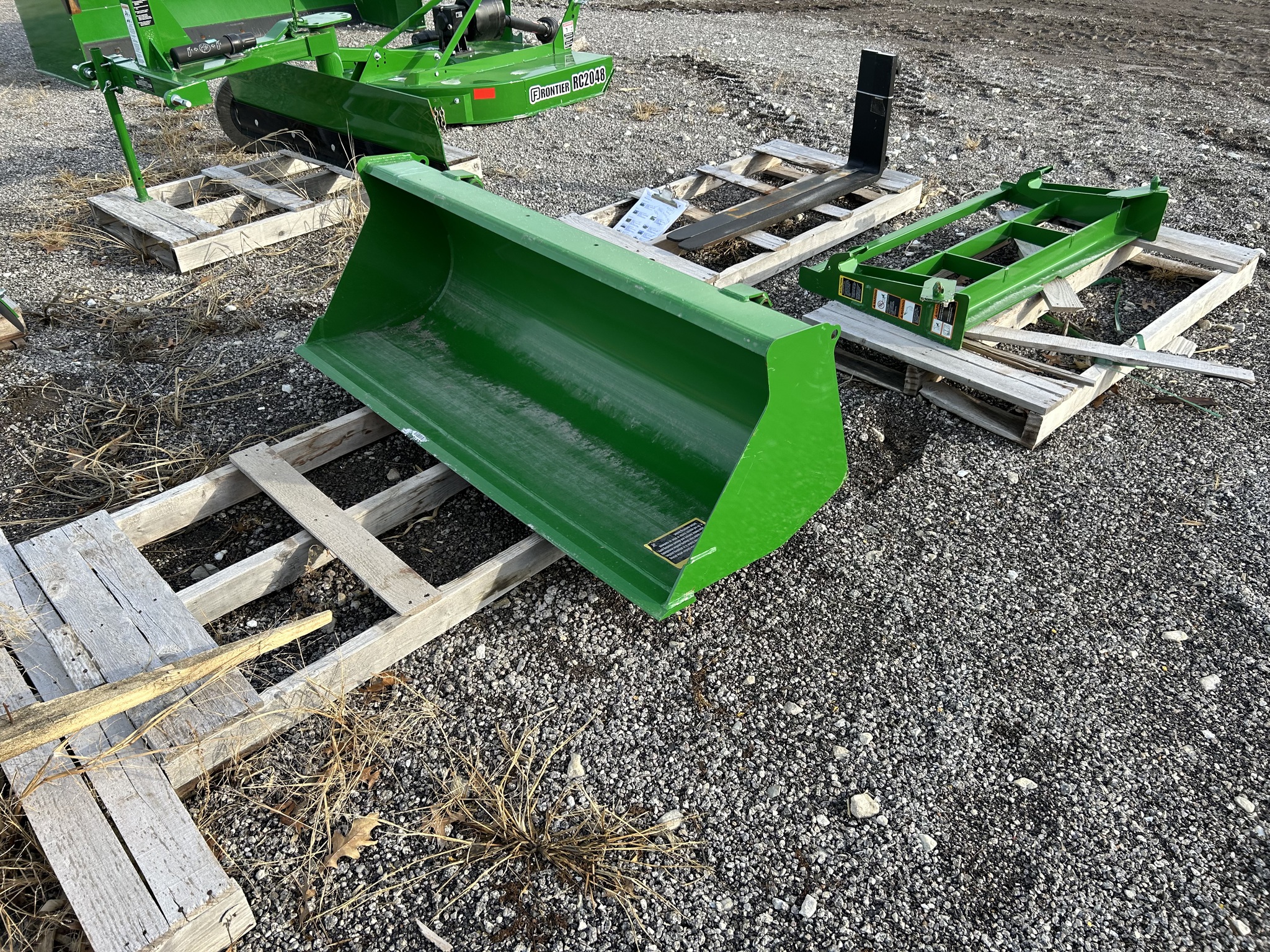  2022 John Deere BW16609 at Heritage Tractor in Carthage, IL