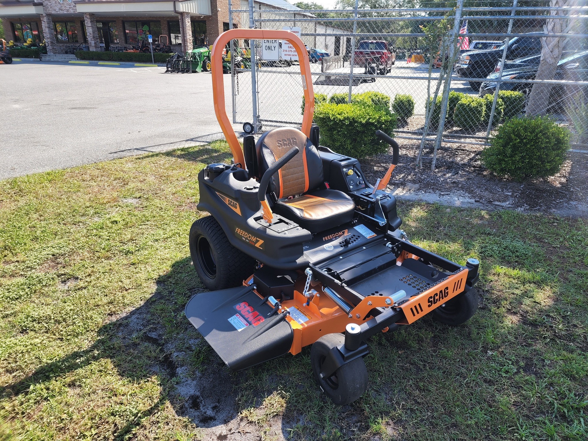 2022 Scag SFZ48-24SR Image 2