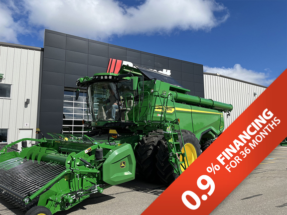 Photo of a 2022 John Deere X9 1000