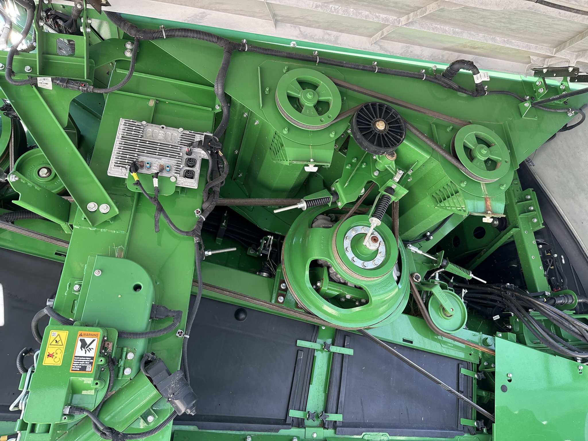  2022 John Deere X9 1000 at Heritage Tractor in Adrian, MO