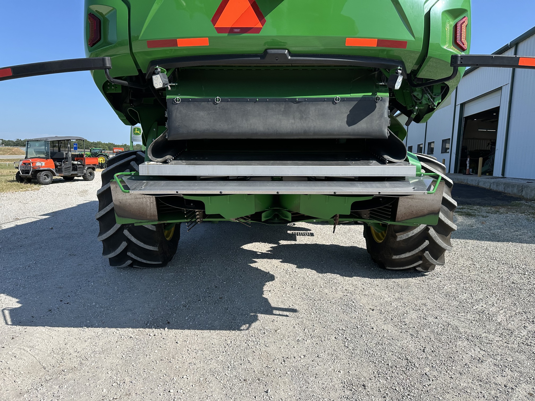  2022 John Deere X9 1000 at Heritage Tractor in Adrian, MO