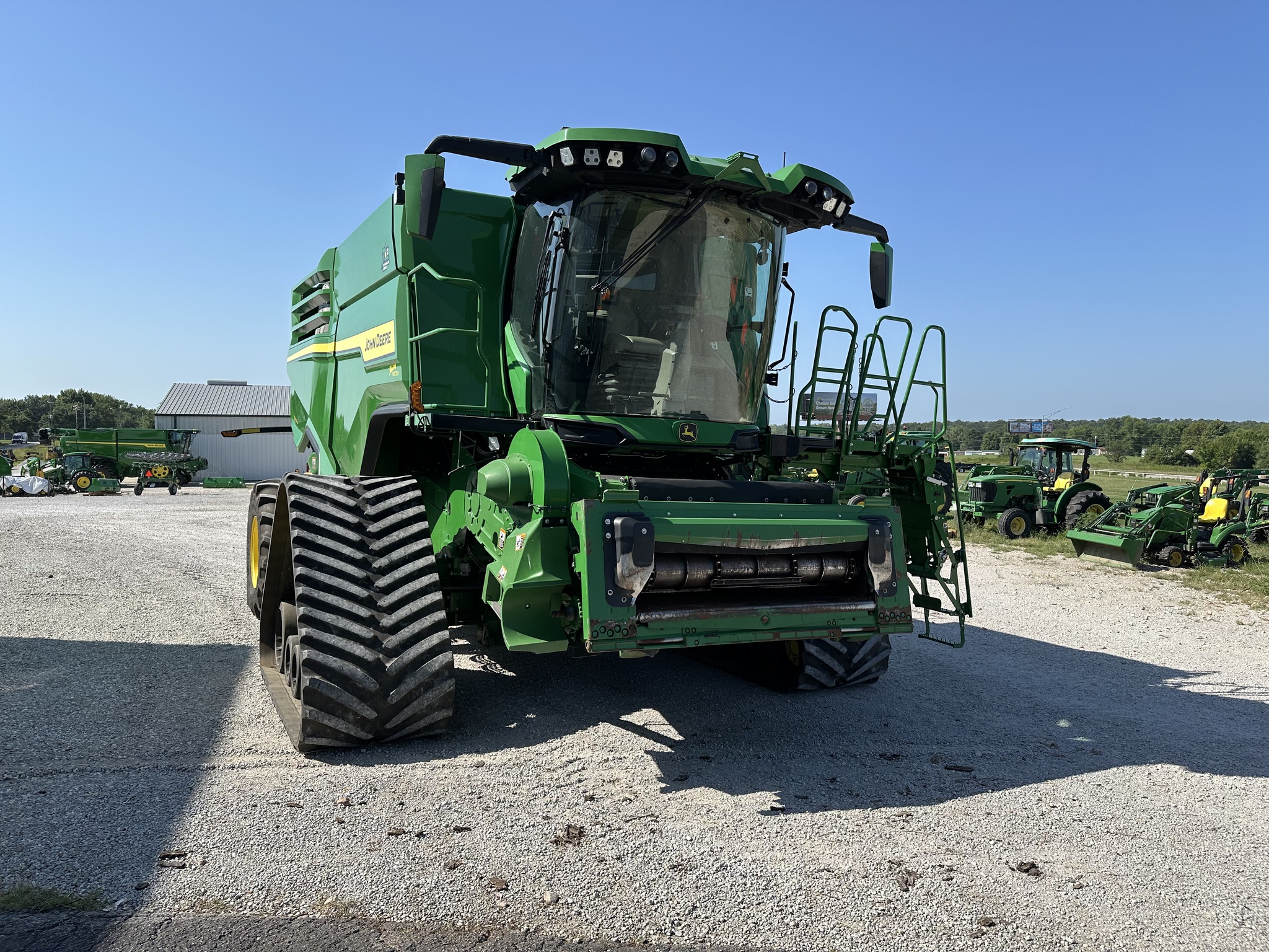  2022 John Deere X9 1000 at Heritage Tractor in Adrian, MO