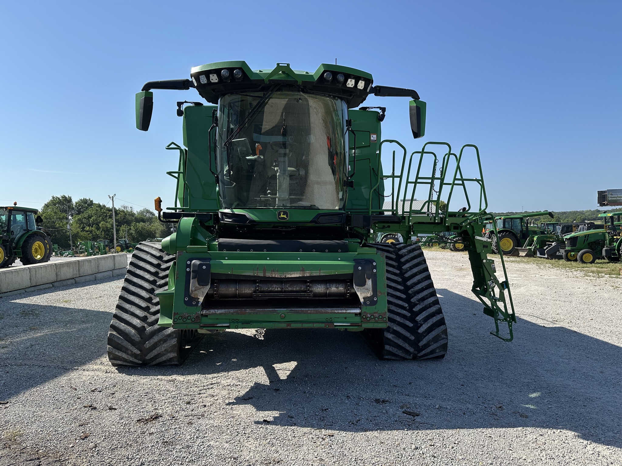  2022 John Deere X9 1000 at Heritage Tractor in Adrian, MO