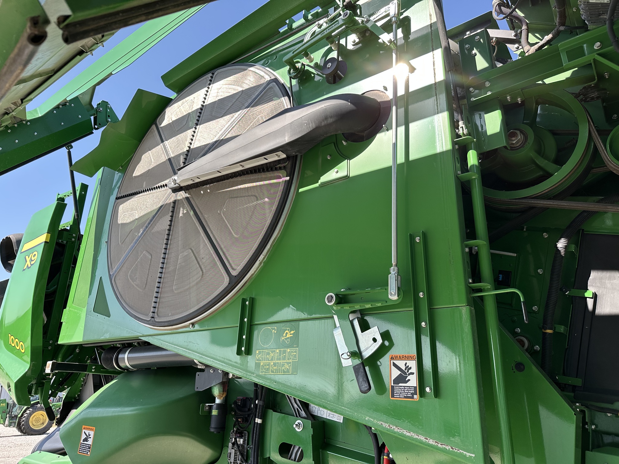  2022 John Deere X9 1000 at Heritage Tractor in Adrian, MO