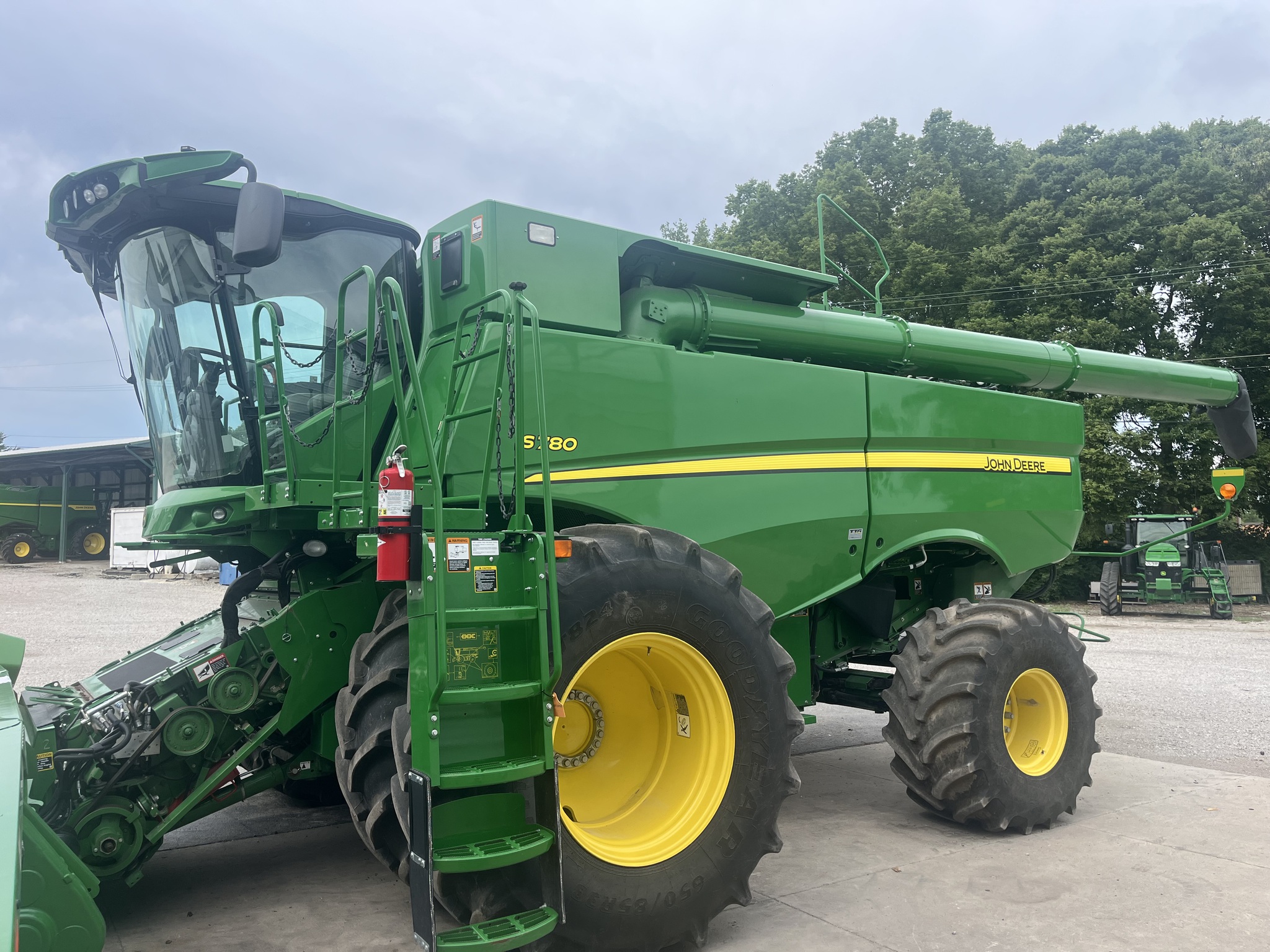 2021 John Deere S780 Image 2