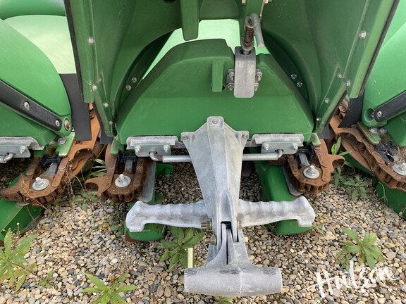 Photo of 2019 John Deere 708C StalkMaster