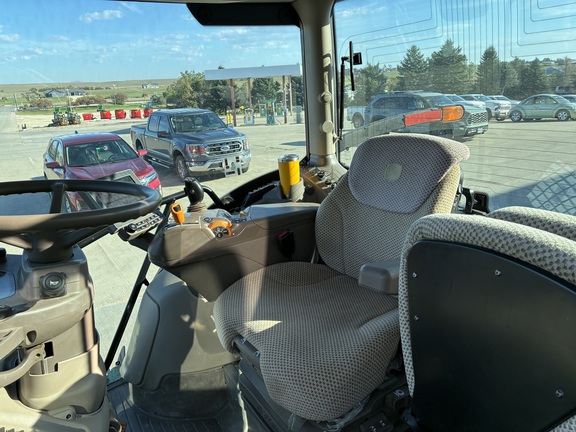 2020 John Deere 6155R (7th thumbnail)