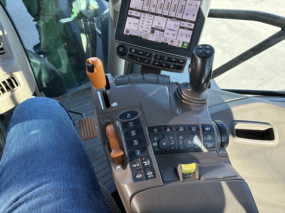 2020 John Deere 6155R (5th thumbnail)