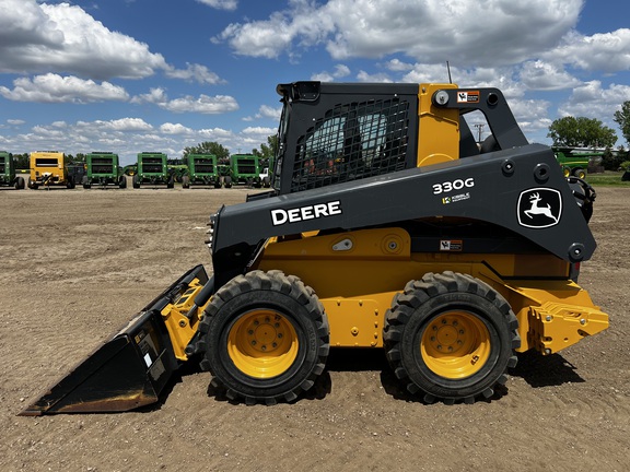2022 John Deere 330G - Photo3