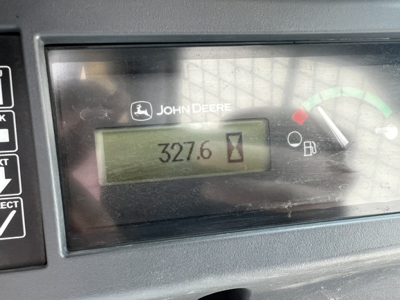 2022 John Deere 330G - Photo28