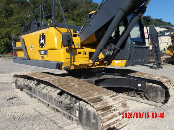 2024 John Deere 250P