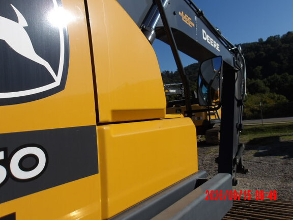 2024 John Deere 250P