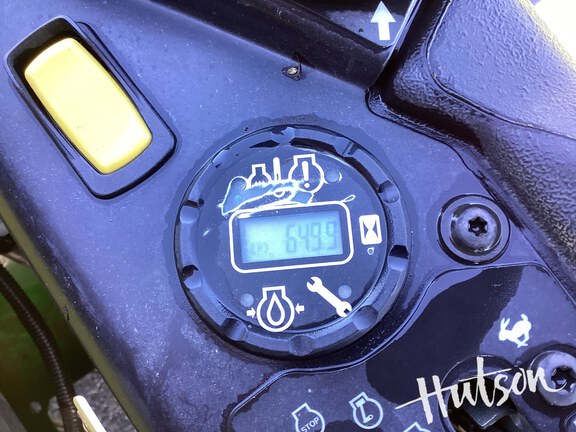 Photo of 2023 John Deere Z930M