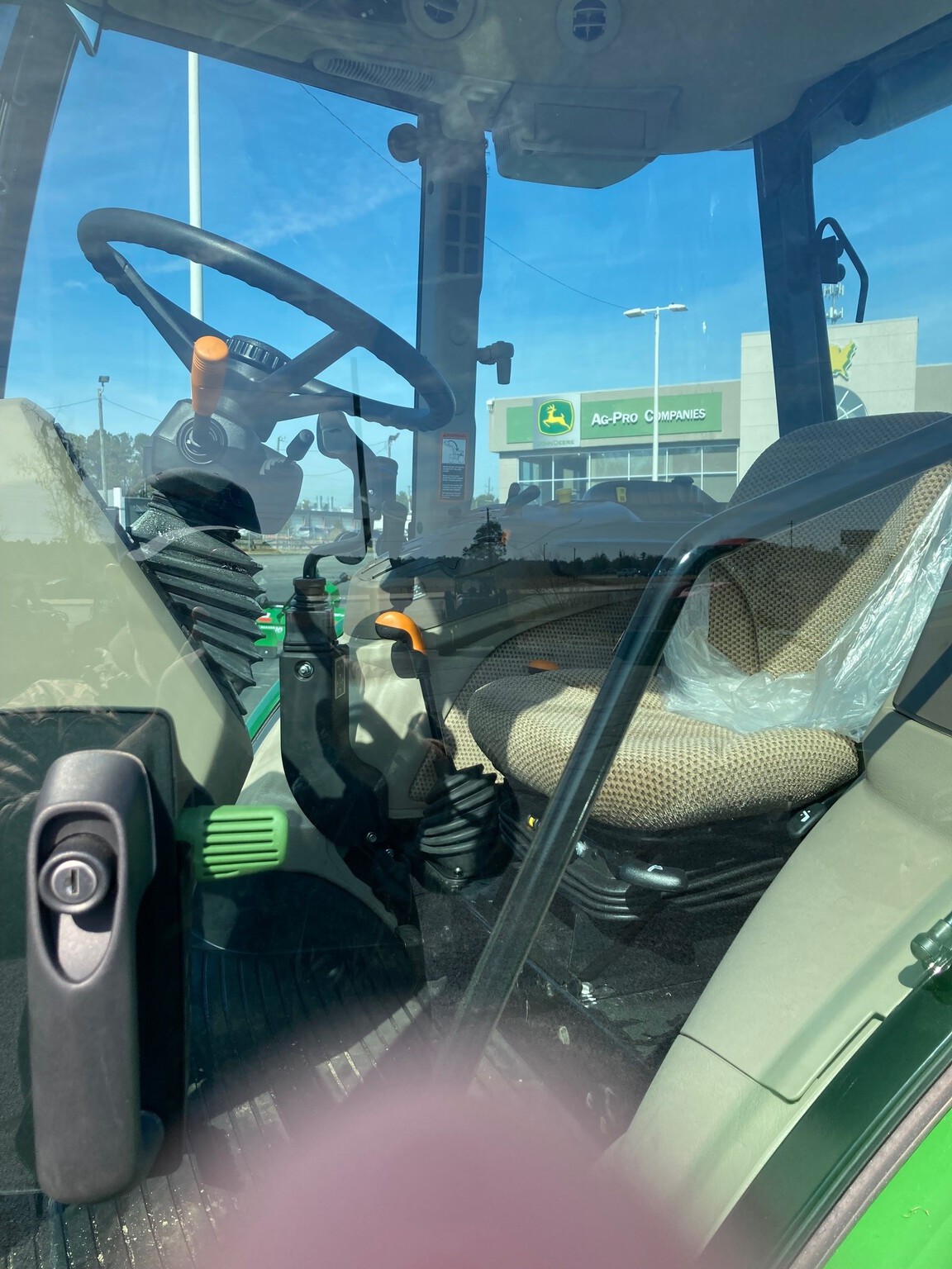 2024 John Deere 5090E Image 5
