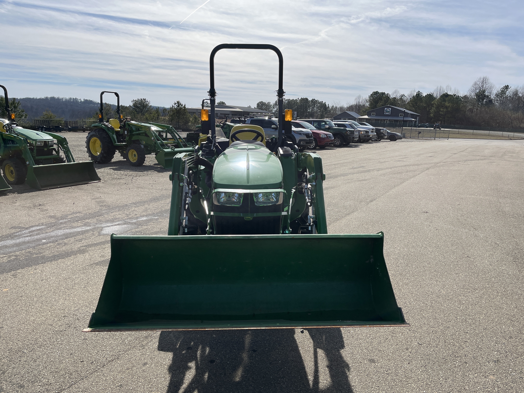 2021 John Deere 3038E Image 6